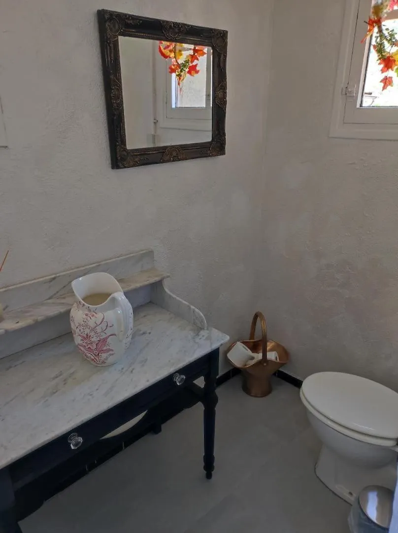 Chez Sylvie Et Guy Acomodação com café da manhã Chignin França